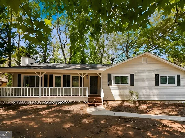 6640 Valley Hill Dr SW, Mableton, GA 30126