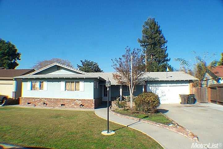 1st image of 3021 Christina Ave