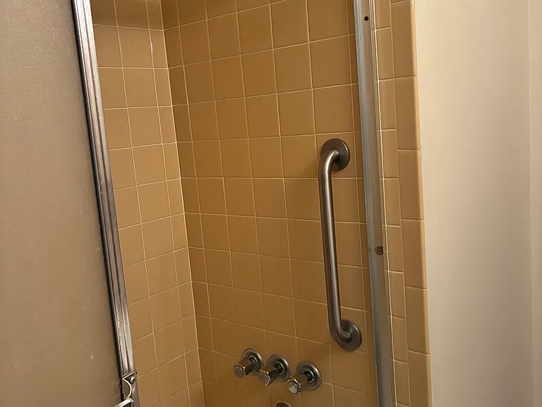 22 Floral Ave #6 — Photo 9
