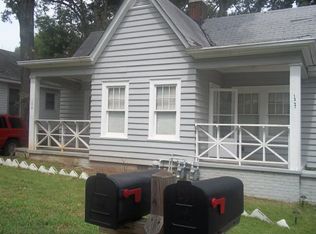 1377 Carnegie Ave, East Pt, GA