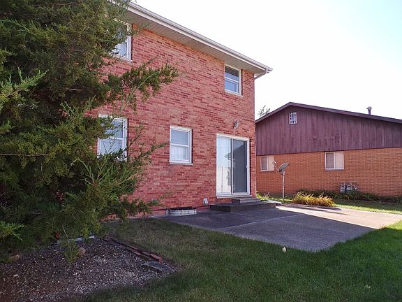 3rd image of 2205 W Westport Rd #A