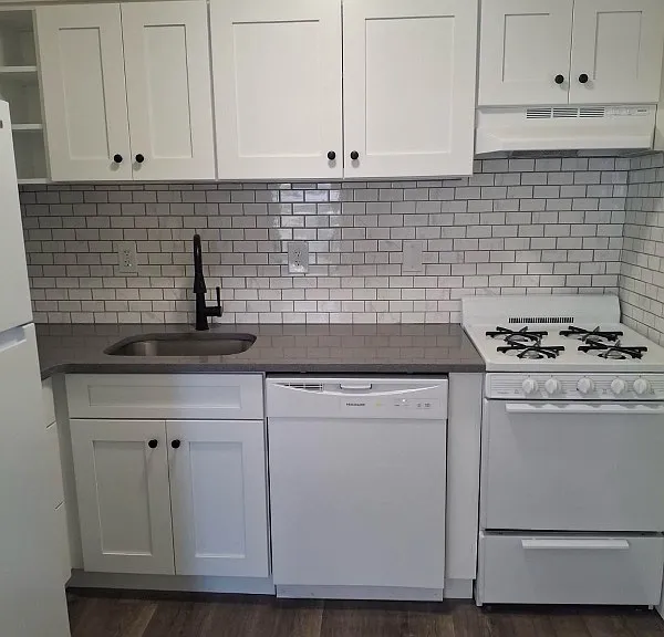 55 N Sloan St #E-15 — Photo 5