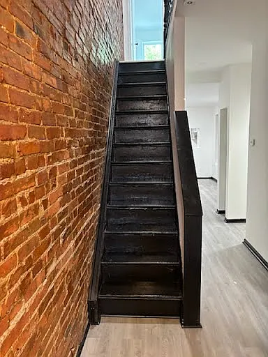 929 N Spruce St — Photo 3