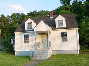 1st image of 3646 Shenandoah Ave NW