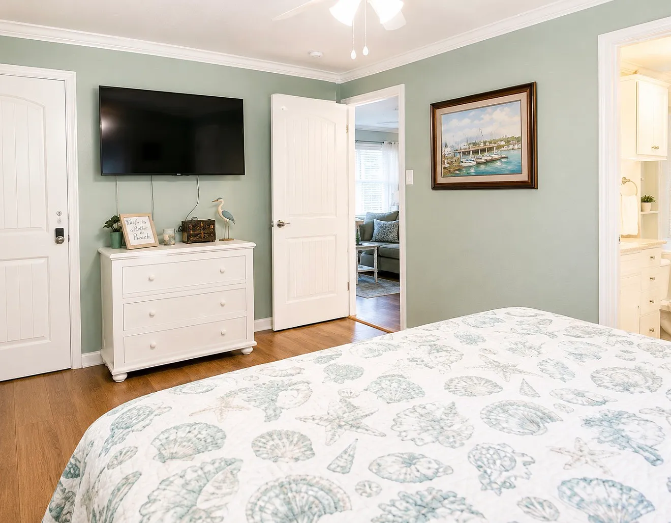 51 Sandra Dr — Photo 3