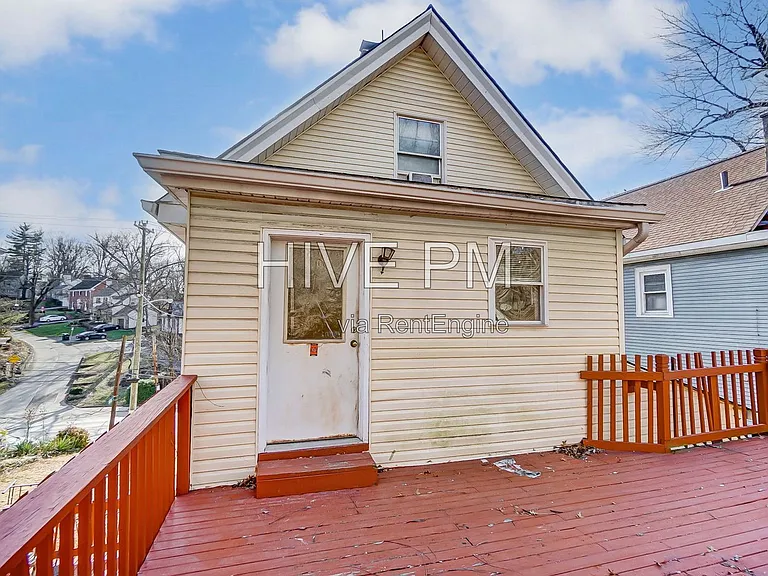 3246 Linwood Ave #2 — Photo 36