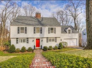 30 Ridge Dr E, Berkeley Heights, NJ 07922