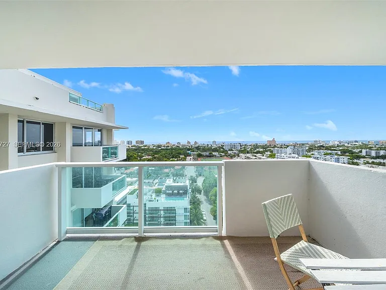 1200 West Ave #Penthouse 11 — Photo 27