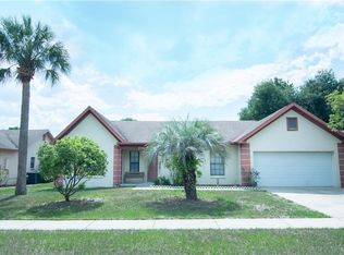 3718 Linsbury St, Orlando, FL 32817