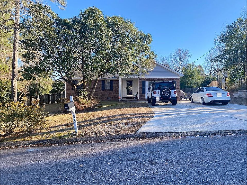 1st image of 2914 Belwood Dr