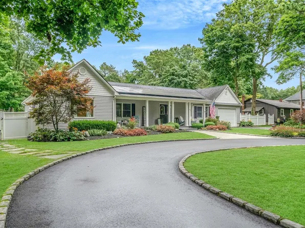 97 Radio Avenue, Miller Place, NY 11764