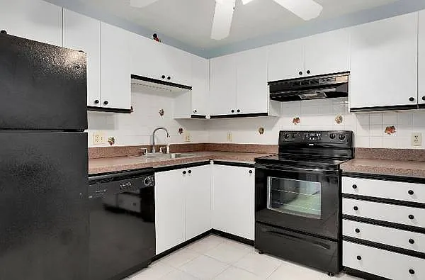 3920 Mystic Valley Pkwy #410 — Photo 7