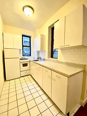 Rented by City & Suburban | media 8