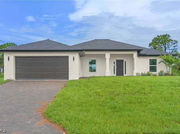 4402 NE 14th Place Cpe, Coral, FL 33909