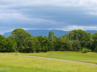 642 Winding Creek Way, Walland, TN 37886