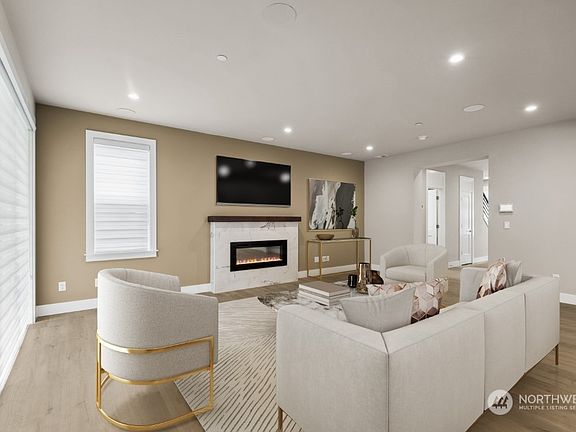 4th image of 9849 135th Avenue NE #6