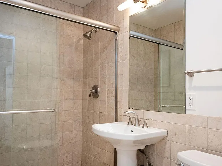 863 Sapphire St #9 — Photo 14