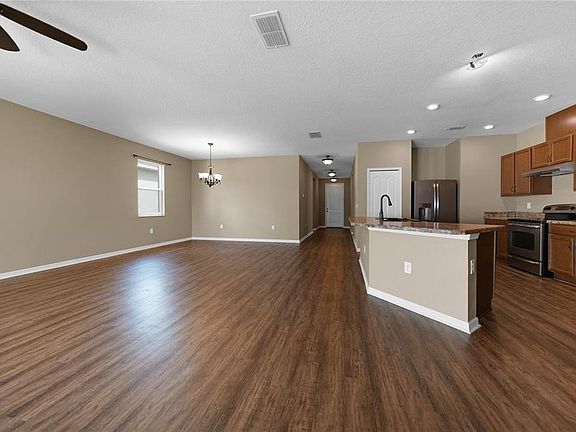 4th image of 10147 Winding River Rd