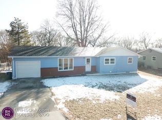 457 R St, Loup City, NE 68853