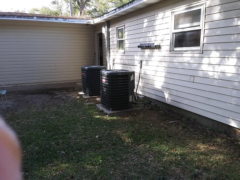 301 Newcastle Dr — Photo 23