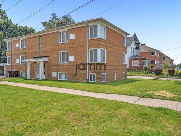 18997 Hilliard Blvd #2