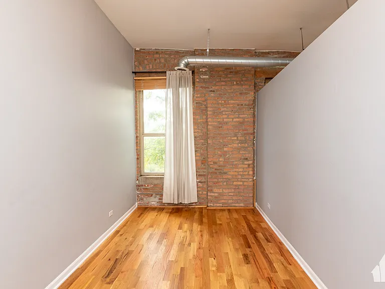 1822 S Bishop St #305 — Photo 11