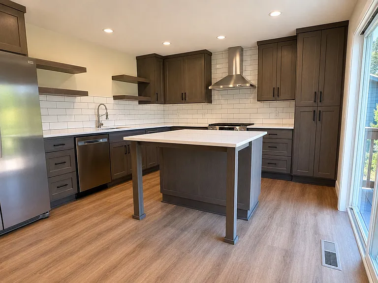 1277 Hallinan Cir — Photo 16