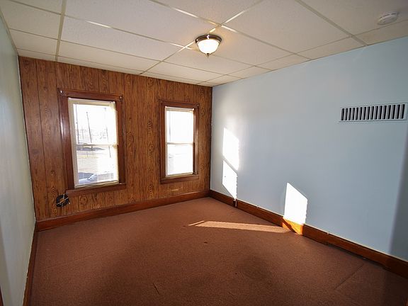Bedroom 1 of 2
