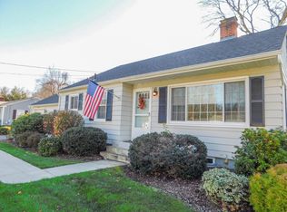 132 Chestnut St, East Longmeadow, MA 01028