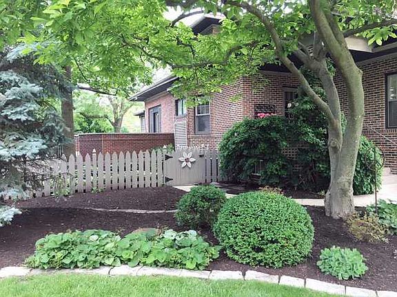 3rd image of 150 S Lawndale Ave