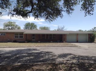 200 Stricklen Ave, Del Rio, TX 78840