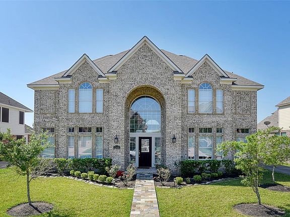 3rd image of 12416 Pepper Creek Ln