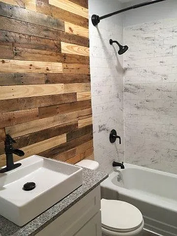 312 Jagoe St #3 — Photo 5