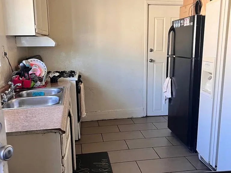 1729 W 20th St #2H — Photo 6