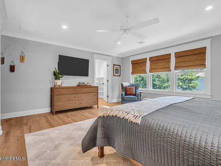 44 Cowart Ave — Photo 32