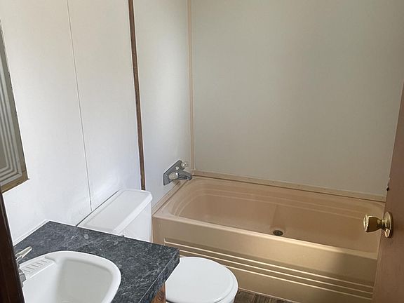 5th image of 82 Harold Dr #82