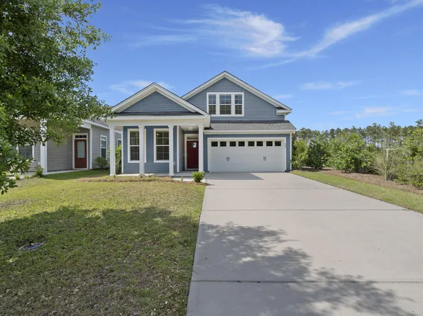 267 Palmetto Walk Dr, Summerville, SC 29486