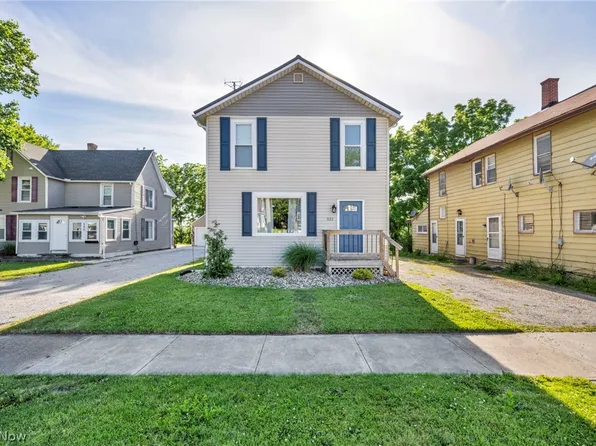 521 High St, Fairport Harbor, OH 44077