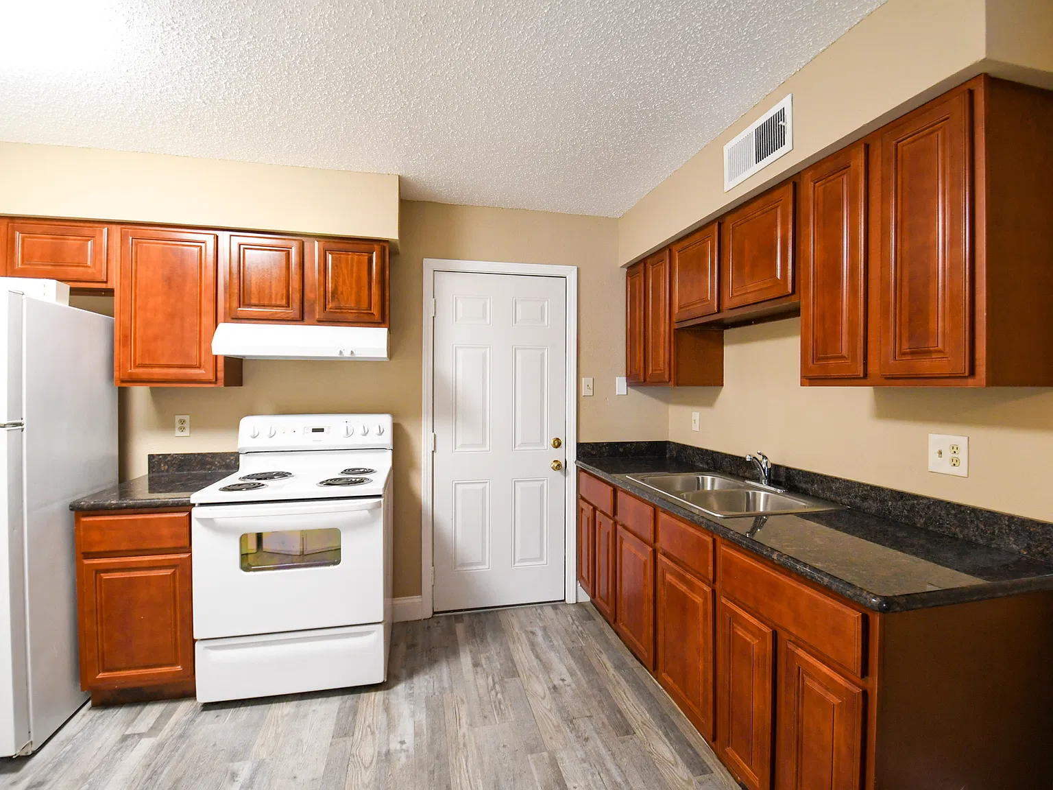 201 Belle Terre Boulevard #C - 1 — Photo 3