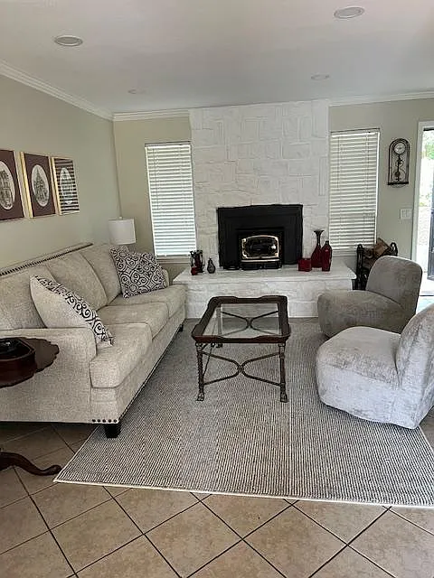 2 bed, 2.5 bath, 1198 sqft, $2,595 — Photo 1