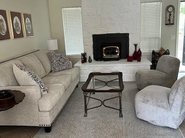 811 Chamise Way, Redding, CA 96002