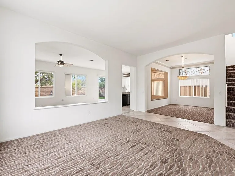 5643 Willowmere Ln — Photo 7