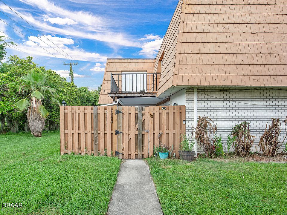 1st image of 118 Moonstone Ct