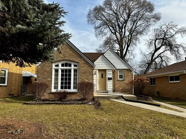 4826 North 73rd STREET, Milwaukee, WI 53218