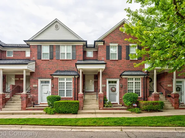 53041 Providence Dr, Shelby Township, MI 48316