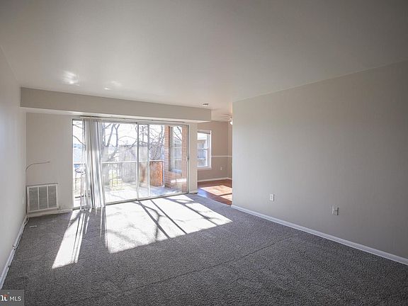 3rd image of 3853 Saint Barnabas Rd APT 202