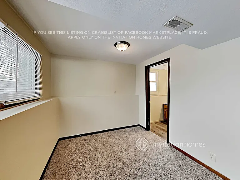 8427 Northern Dr — Photo 12
