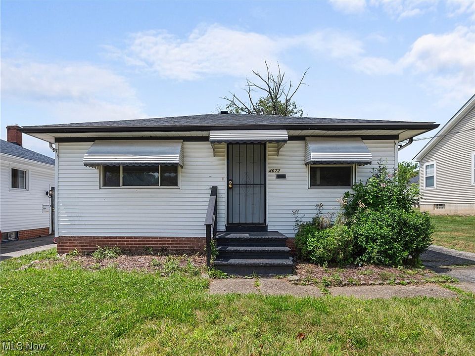 1st image of 4672 Hillside Ave
