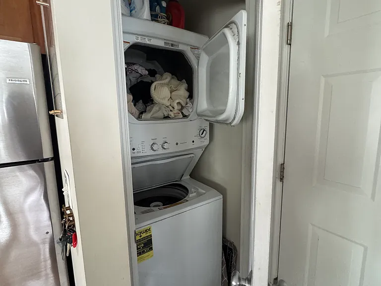 94 Atlantic St #2 — Photo 5