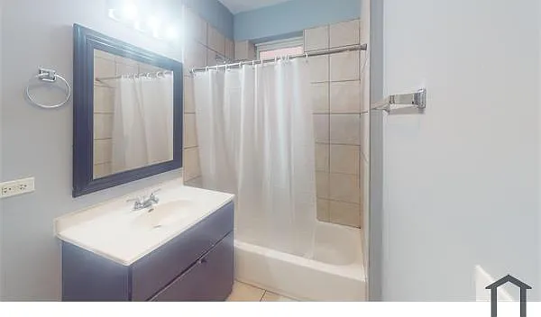 6146 S King Dr #2 — Photo 6